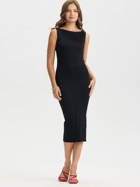 Universal Thread Black Sleeveless Midi Dress